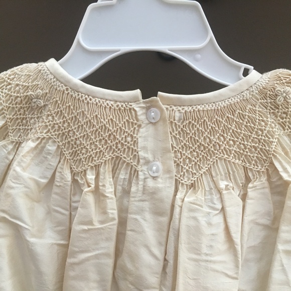 Le Za Me Smocked Dress 100% Silk Fancy Ivory NWT - Picture 3 of 4